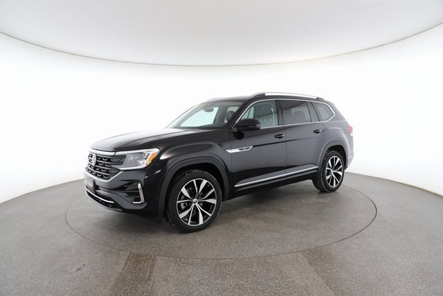 Used 2024 Volkswagen Atlas SEL Premium R-Line image 3