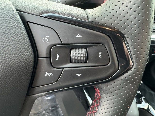 Used 2025 Chevrolet Trax RS w/ Driver Confidence Package image 21