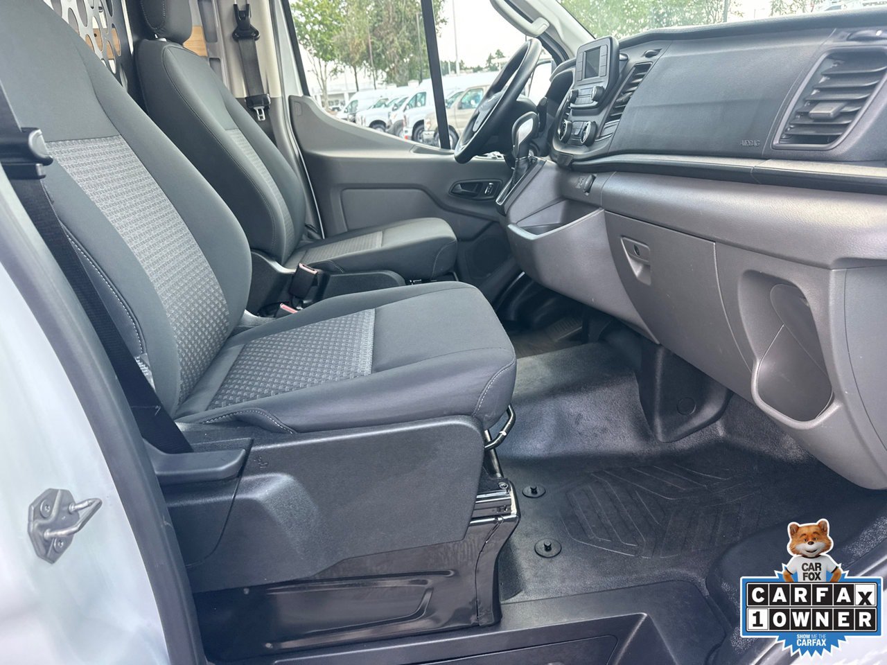 Used 2025 Ford Transit 250 Low Roof w/ Exterior Upgrade Package RWD image 13