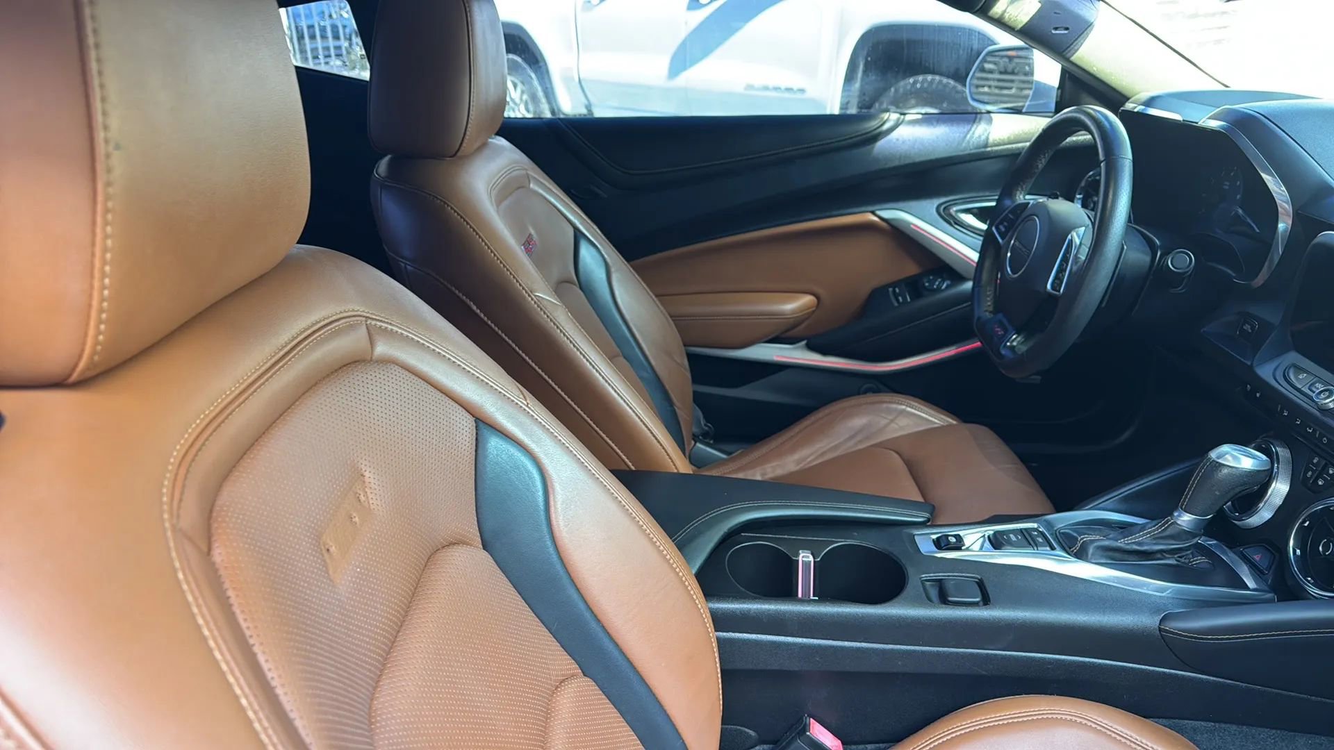 Used 2016 Chevrolet Camaro SS image 17