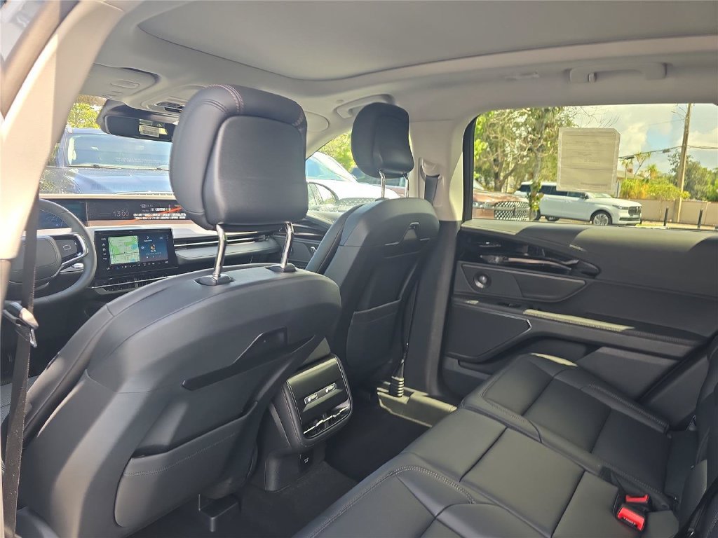 New 2026 Lincoln Nautilus Premier w/ Equipment Group 102A AWD/4WD image 11