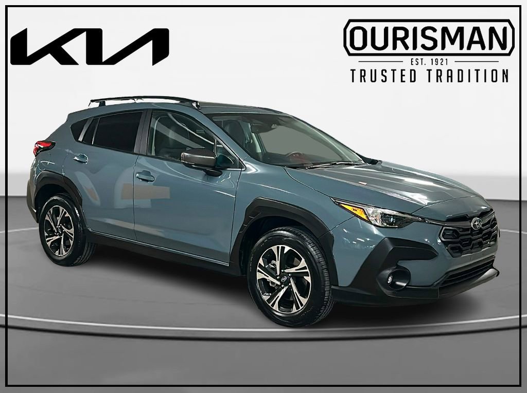 Used 2025 Subaru Crosstrek 2.0i Premium image 1