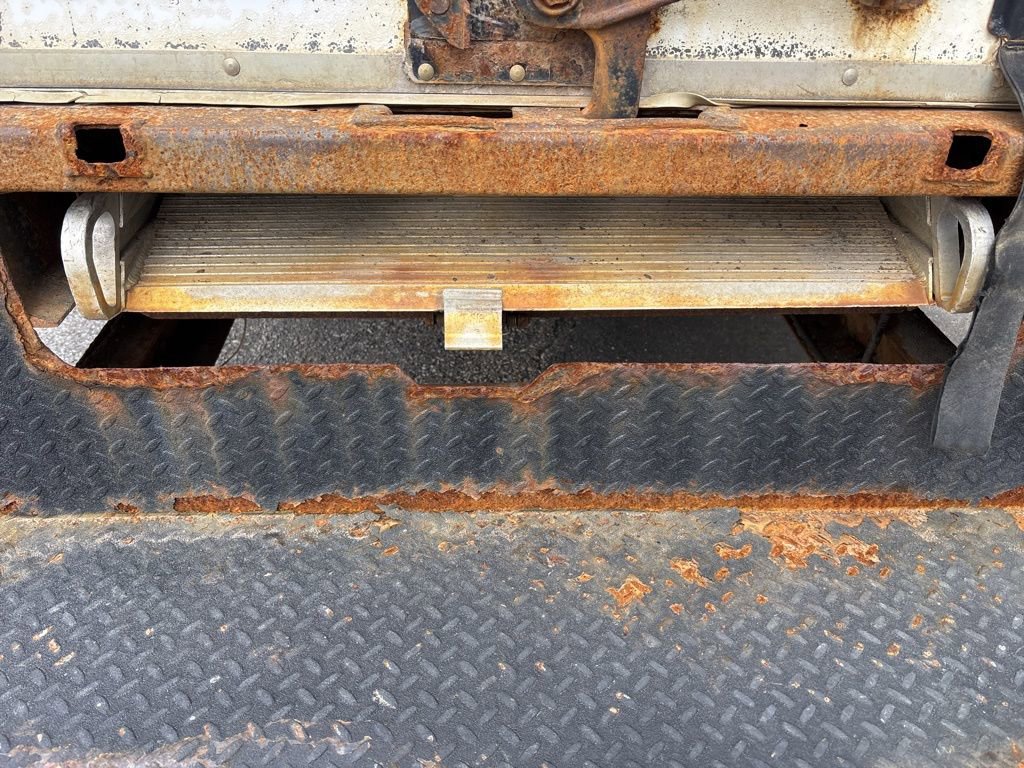 Used 2016 GMC Savana 3500 Extended image 6