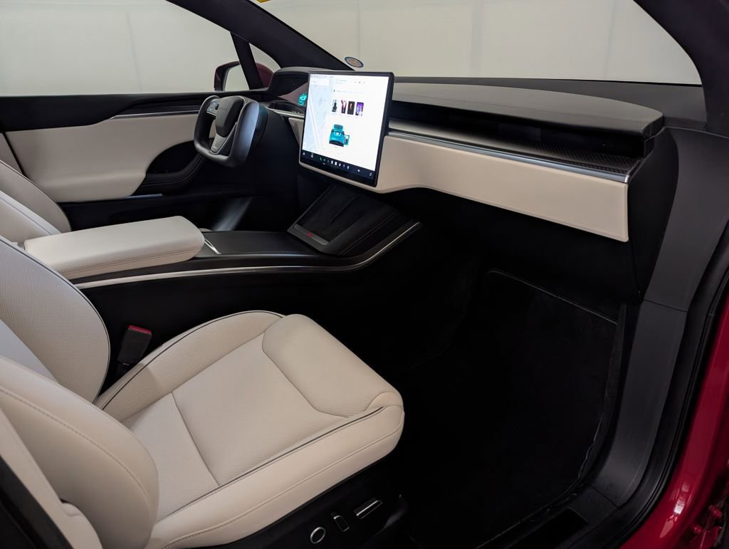 Used 2022 Tesla Model X Plaid image 84