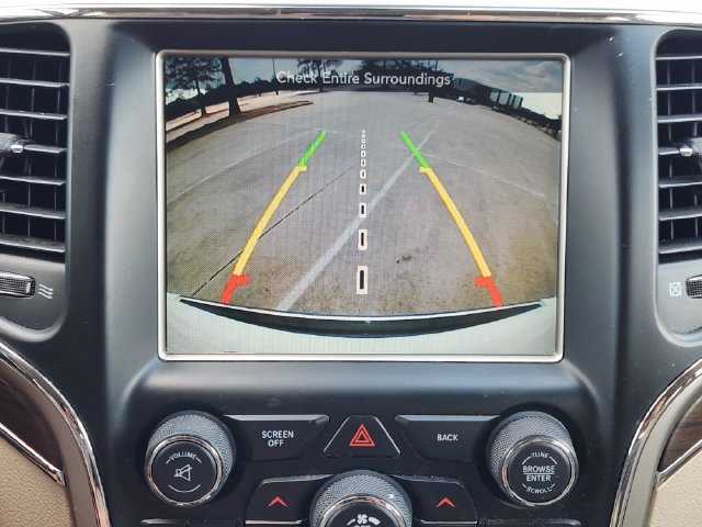 Used 2016 Jeep Grand Cherokee Overland AWD/4WD image 15