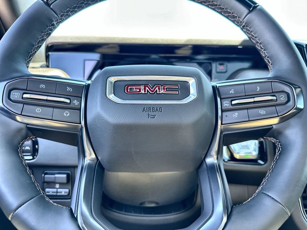 New 2026 GMC Yukon XL AT4 w/ AT4 Premium Plus Package AWD/4WD image 33