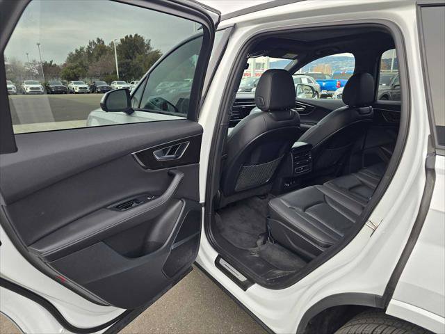 Used 2025 Audi Q7 3.0T Premium Plus w/ Premium Plus Package AWD/4WD image 17