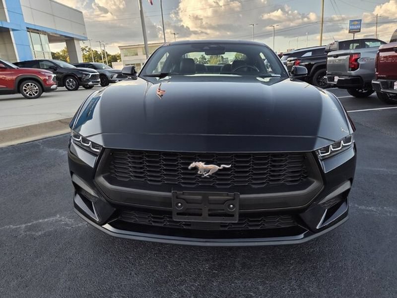 Used 2024 Ford Mustang Premium RWD image 10