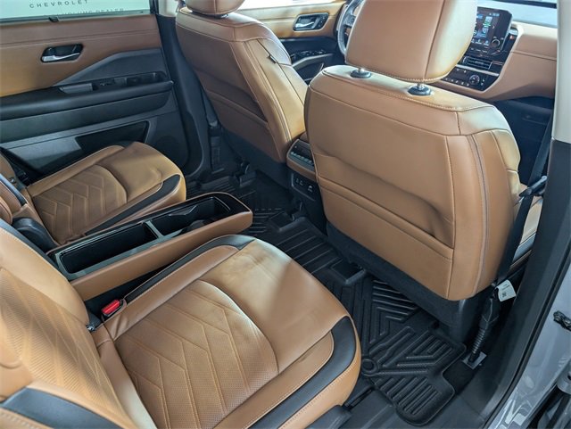Used 2023 Nissan Pathfinder Platinum image 23