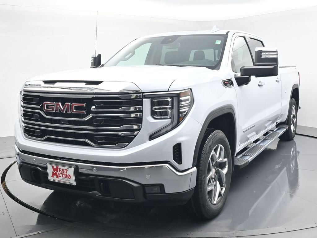 New 2026 GMC Sierra 1500 SLT w/ SLT Premium Plus Package image 2
