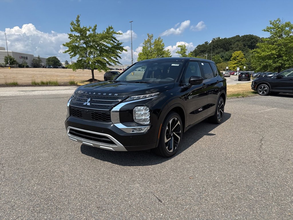 New 2025 Mitsubishi Outlander SE image 17