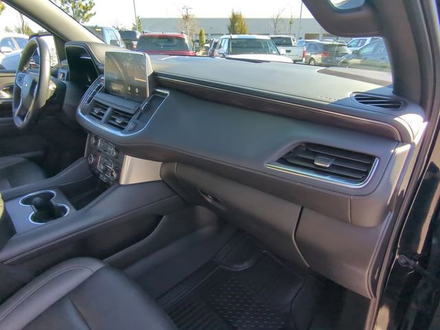 Used 2024 Chevrolet Suburban LT image 45