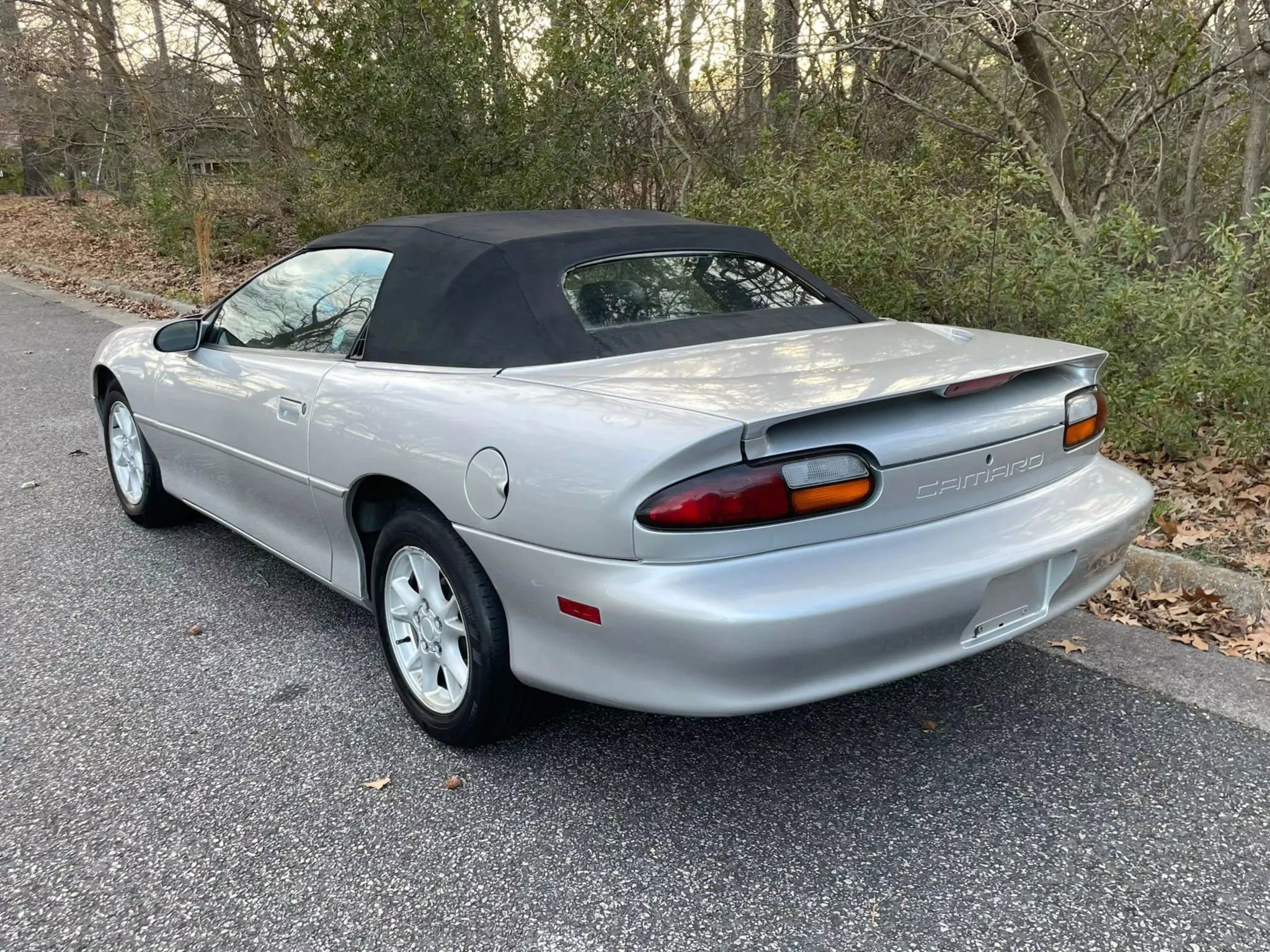 Used 2002 Chevrolet Camaro LT image 5