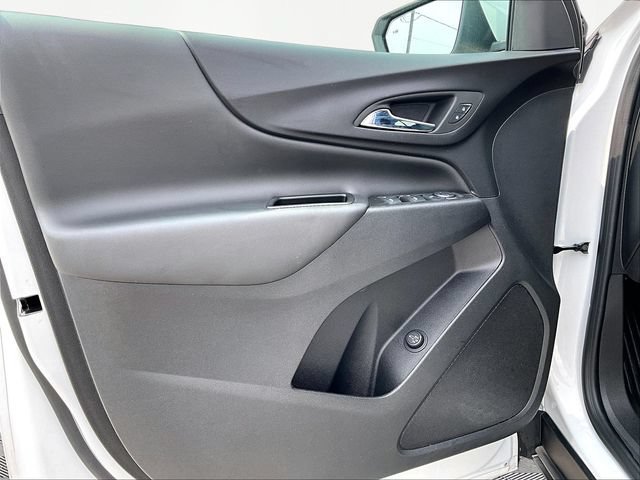 Used 2024 Chevrolet Equinox LT FWD image 9