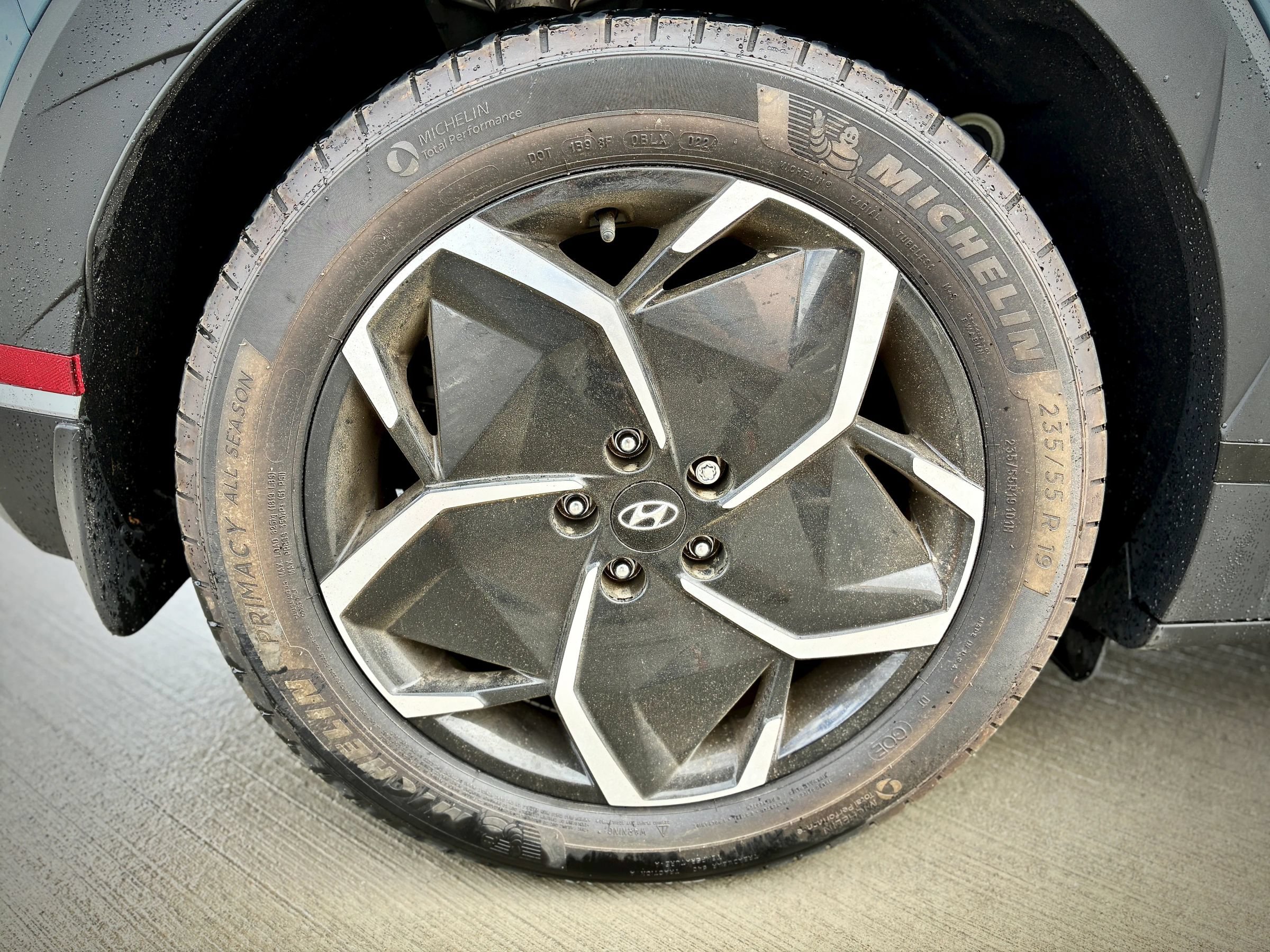 Used 2024 Hyundai Ioniq 5 SE RWD image 30