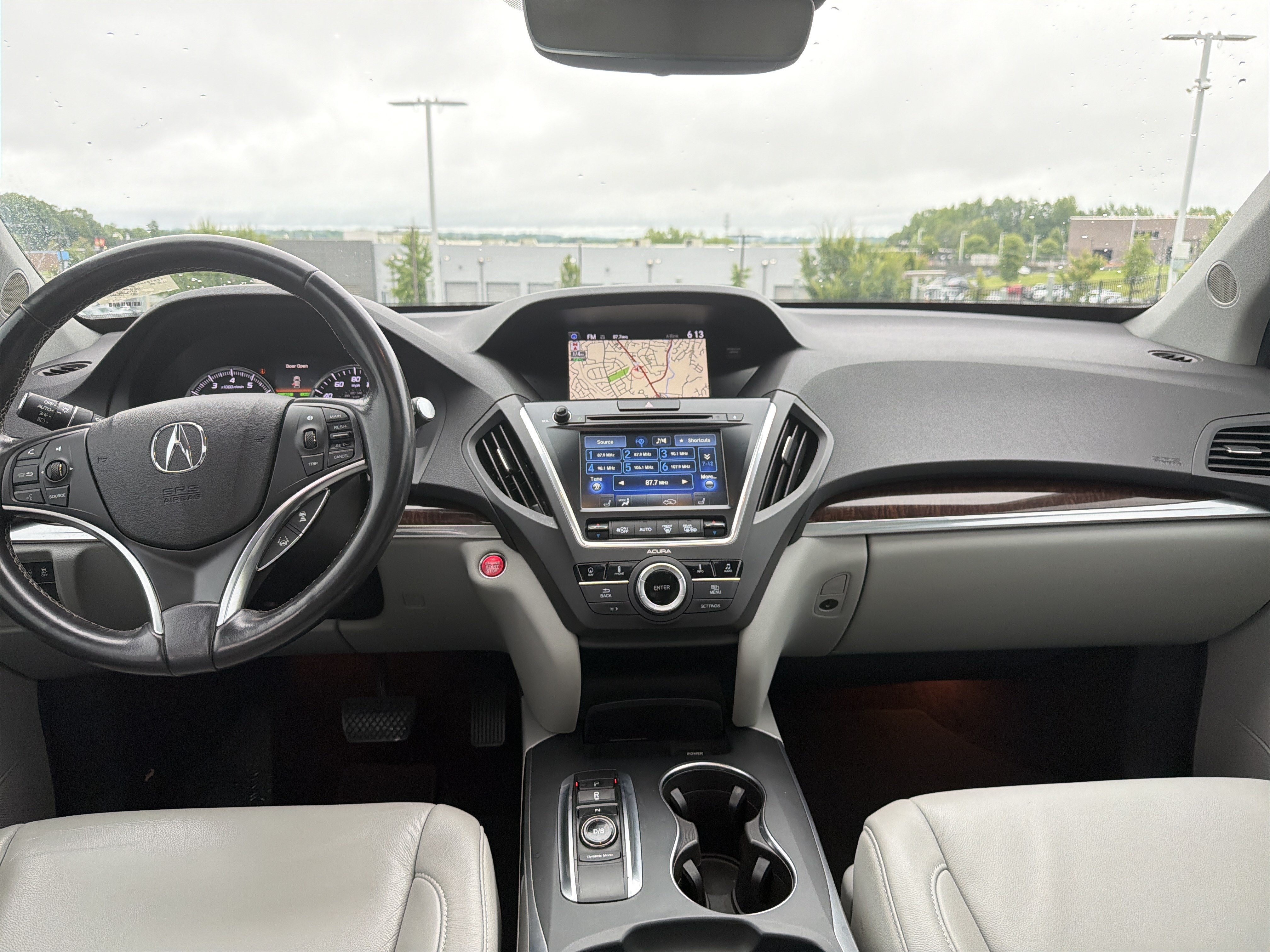 Certified 2017 Acura MDX SH-AWD w/ Technology Package image 29