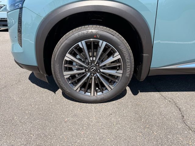 New 2026 Nissan Pathfinder Platinum w/ Cargo Package image 9