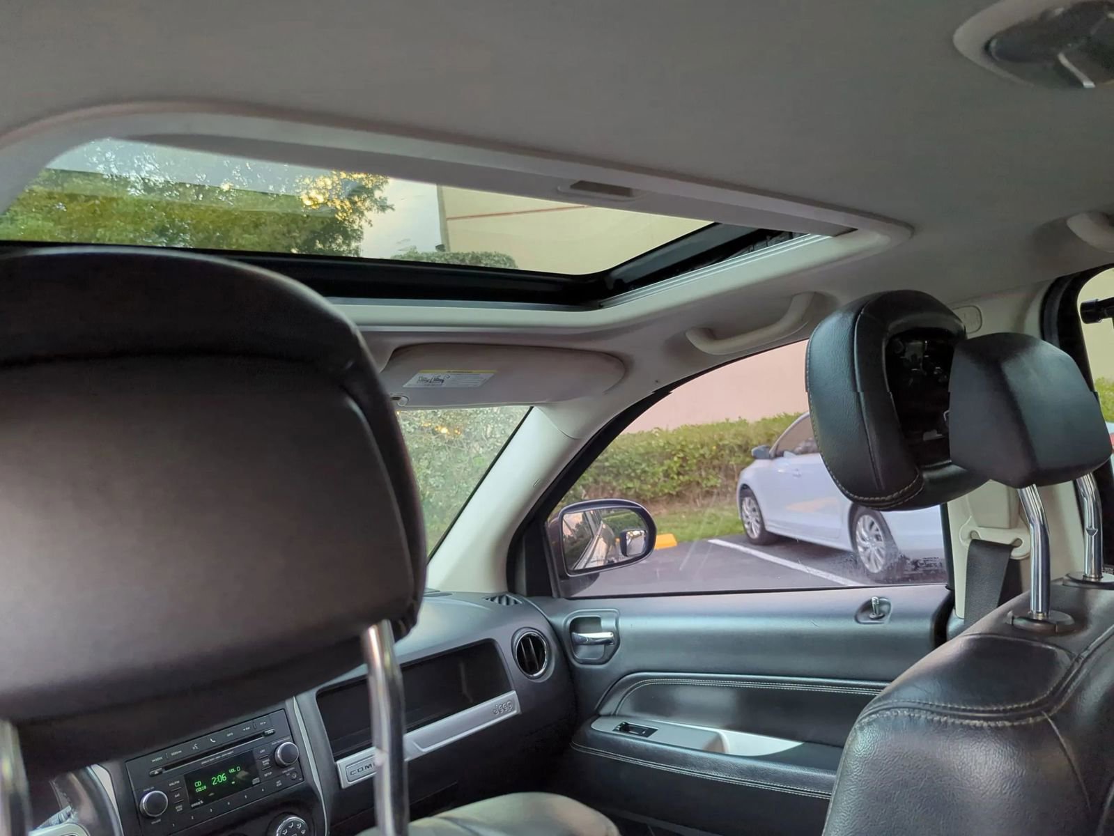 Used 2016 Jeep Compass High Altitude image 14