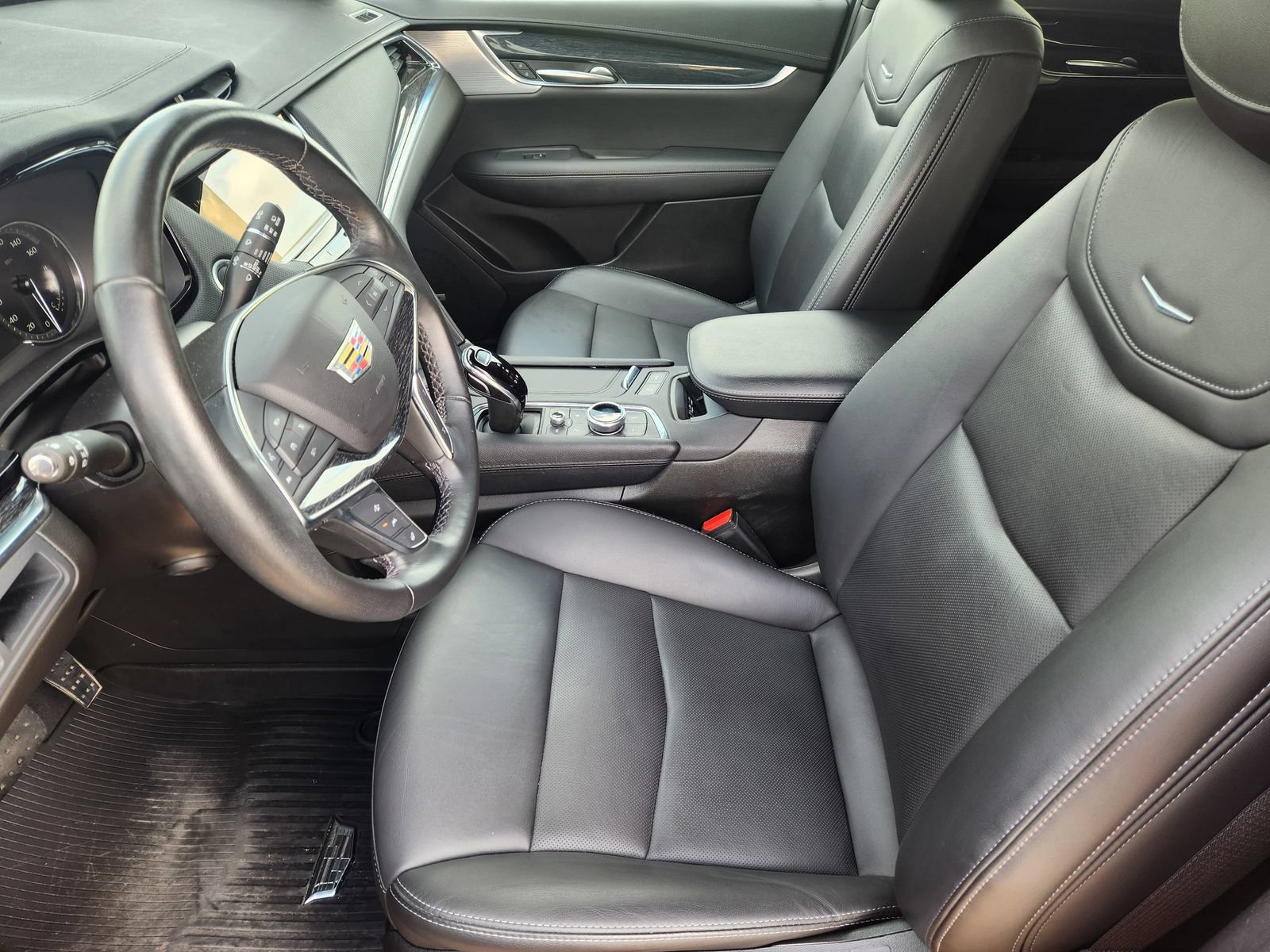 Used 2023 Cadillac XT5 Premium Luxury FWD image 18