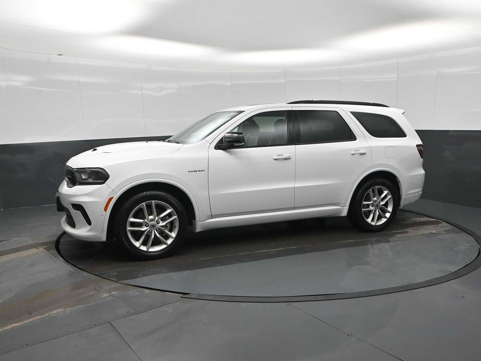 Used 2024 Dodge Durango R/T image 4