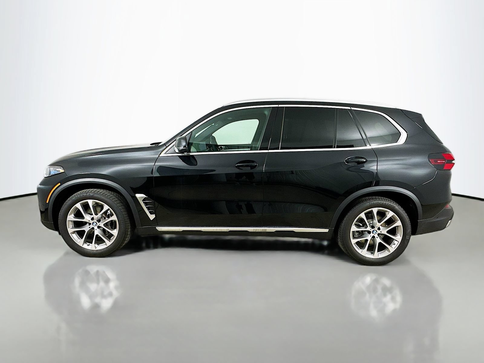 New 2026 BMW X5 xDrive40i AWD/4WD image 8