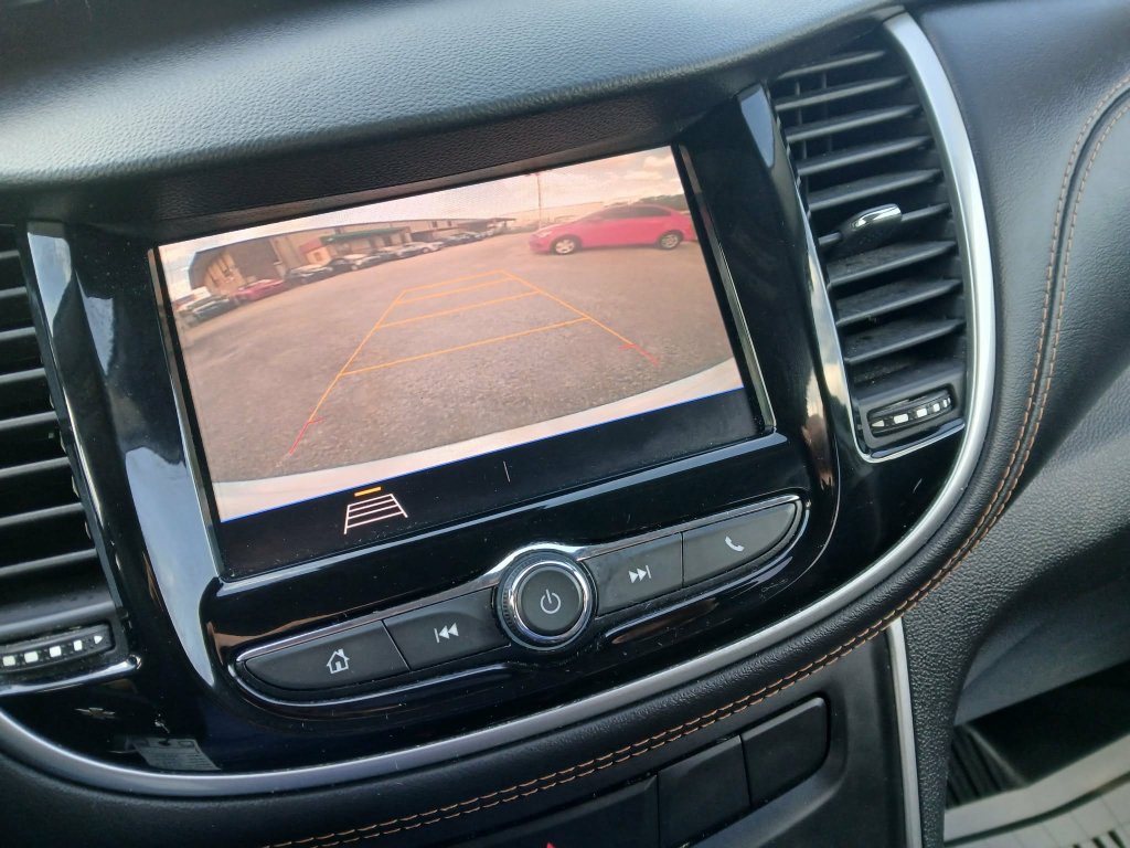 Used 2020 Chevrolet Trax LS w/ Tint and Cruise Package FWD image 15