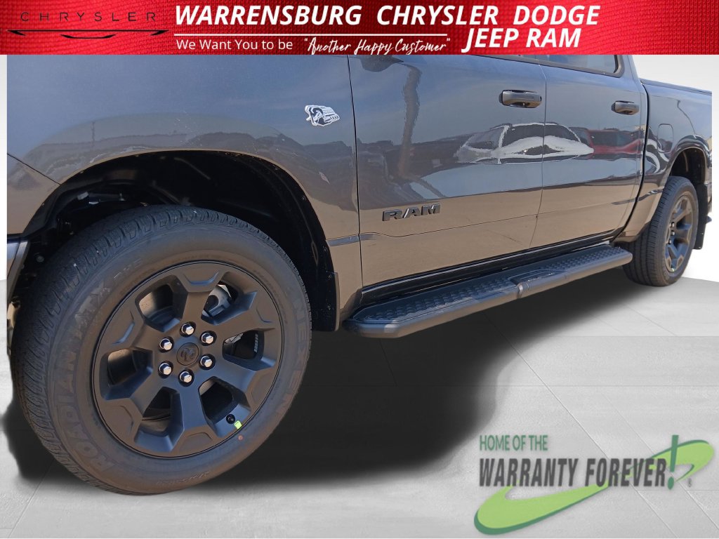 New 2026 RAM 1500 Express AWD/4WD image 35