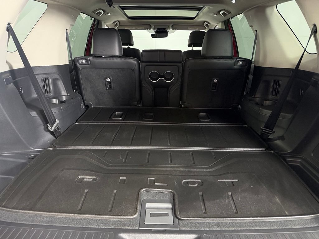 Used 2025 Honda Pilot Touring image 27