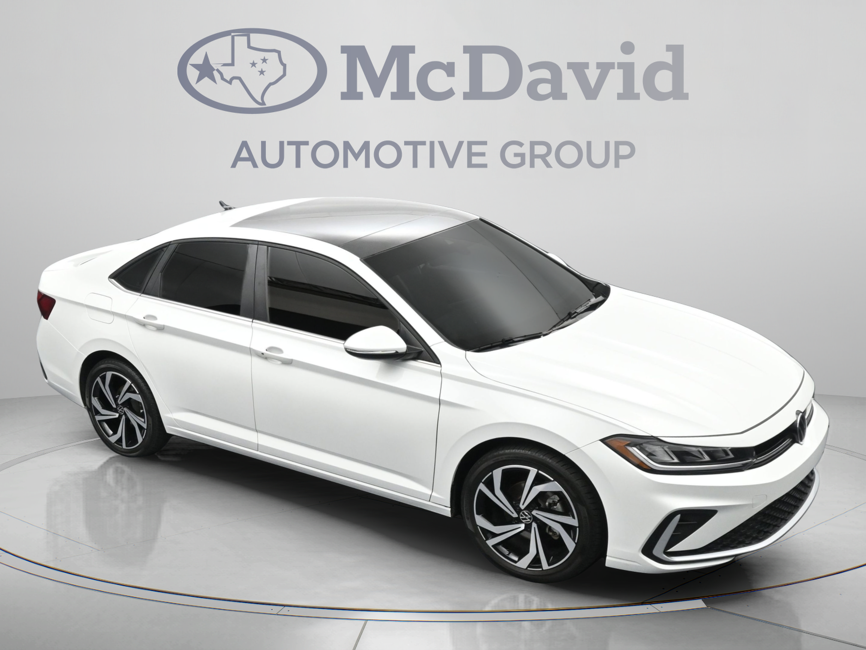 Used 2025 Volkswagen Jetta SEL FWD image 33