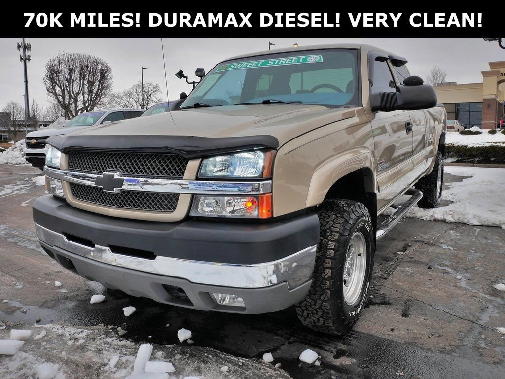 Used 2004 Chevrolet Silverado 2500 LS w/ Heavy-Duty Power Package image 1