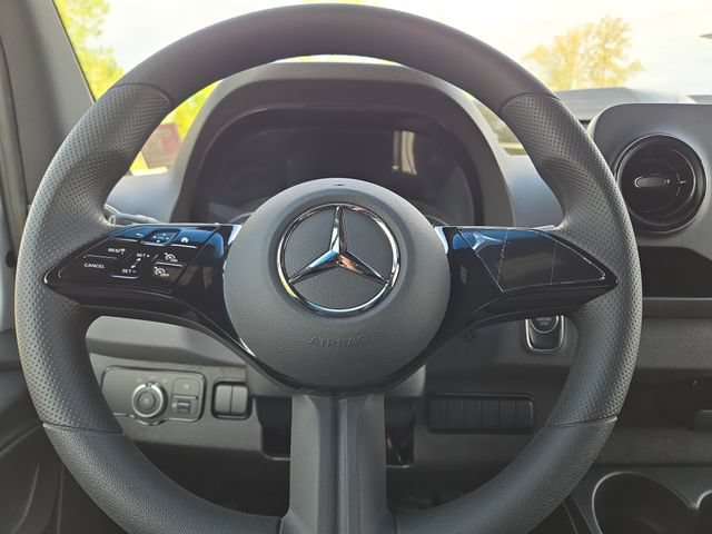 New 2026 Mercedes-Benz Sprinter 2500 image 18