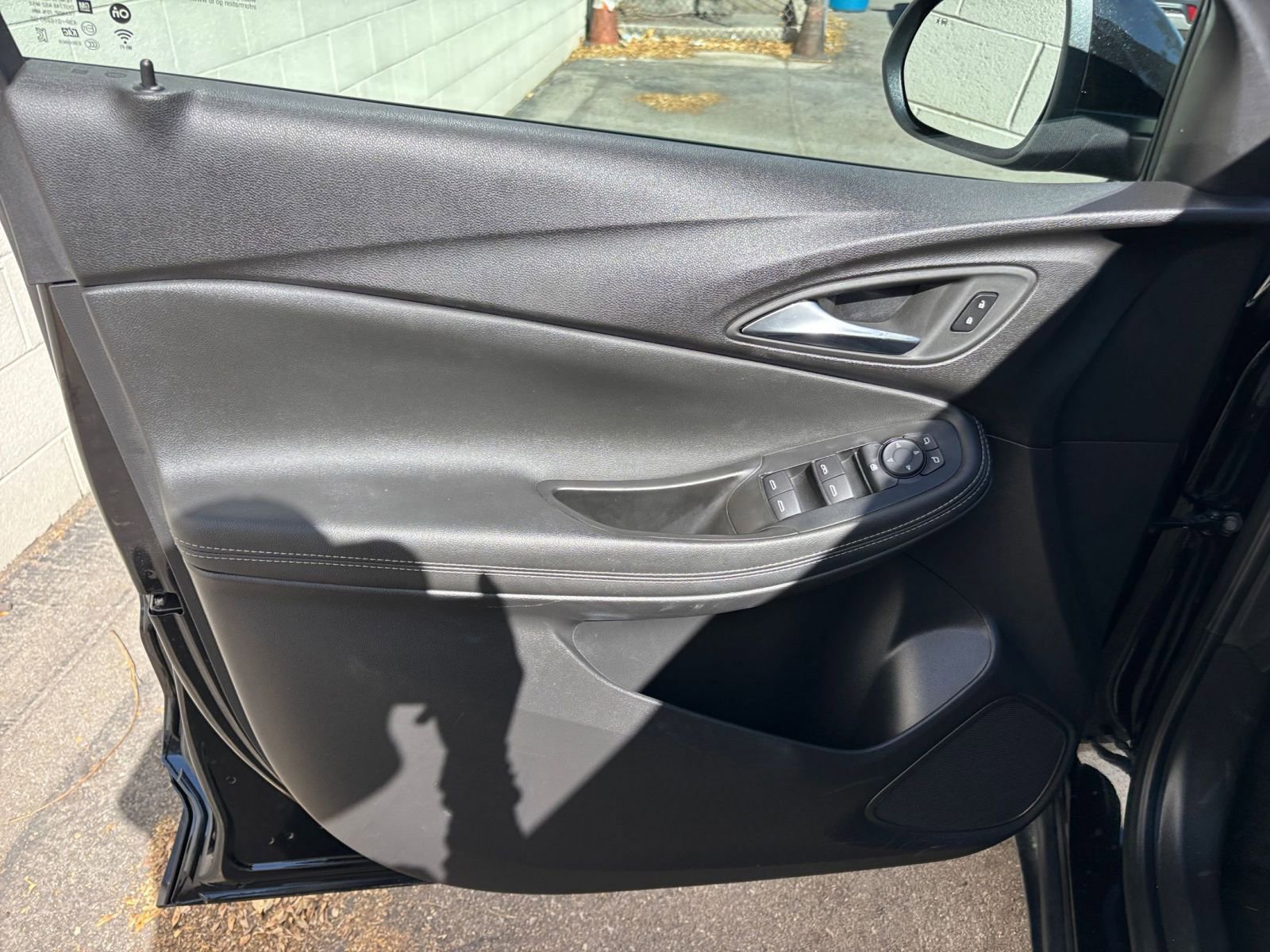 Used 2025 Buick Encore GX Preferred image 20