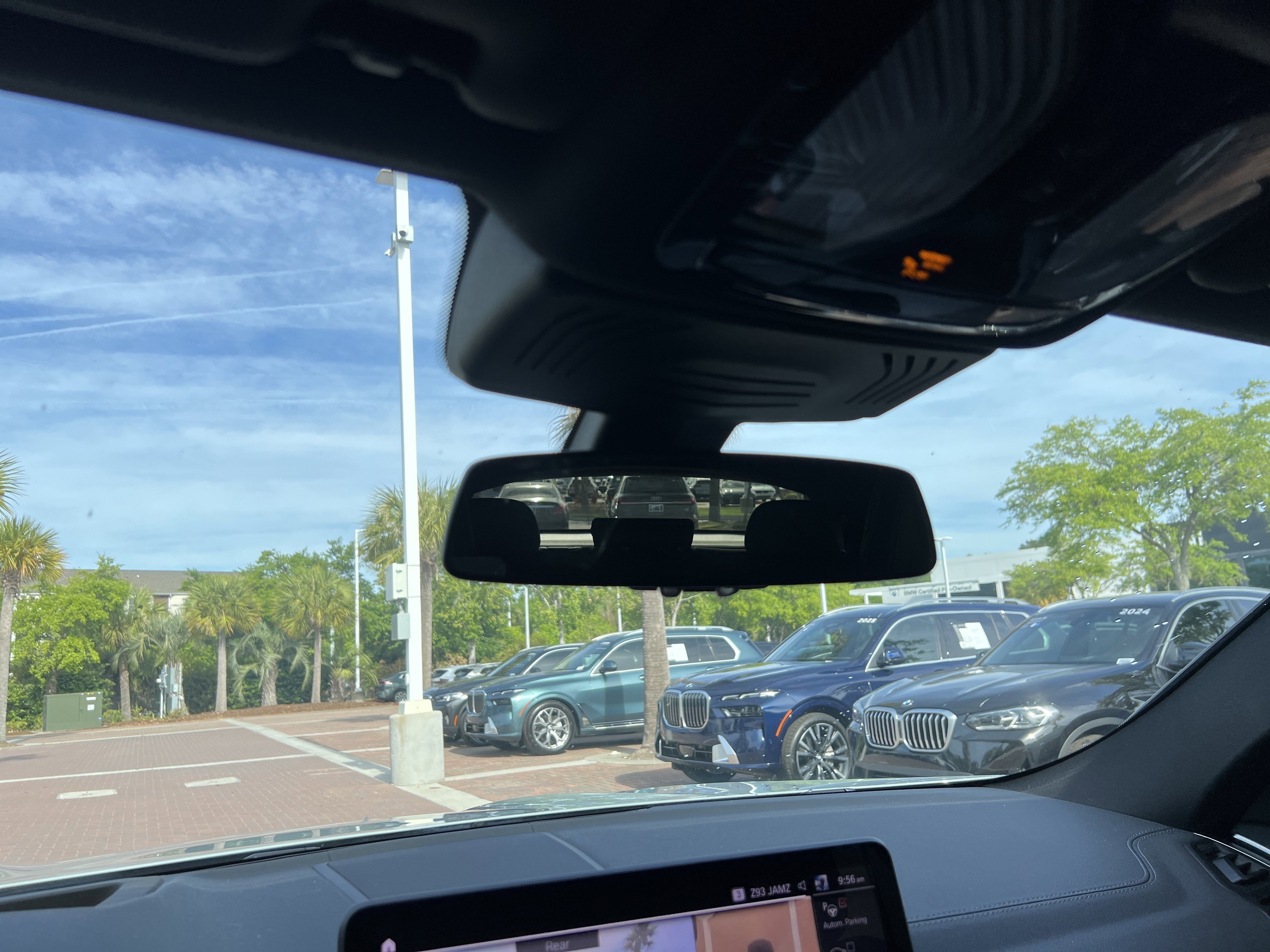 Used 2023 BMW X4 M40i w/ Premium Package image 28