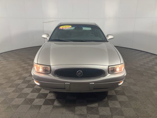 Used 2005 Buick Le Sabre Custom image 1