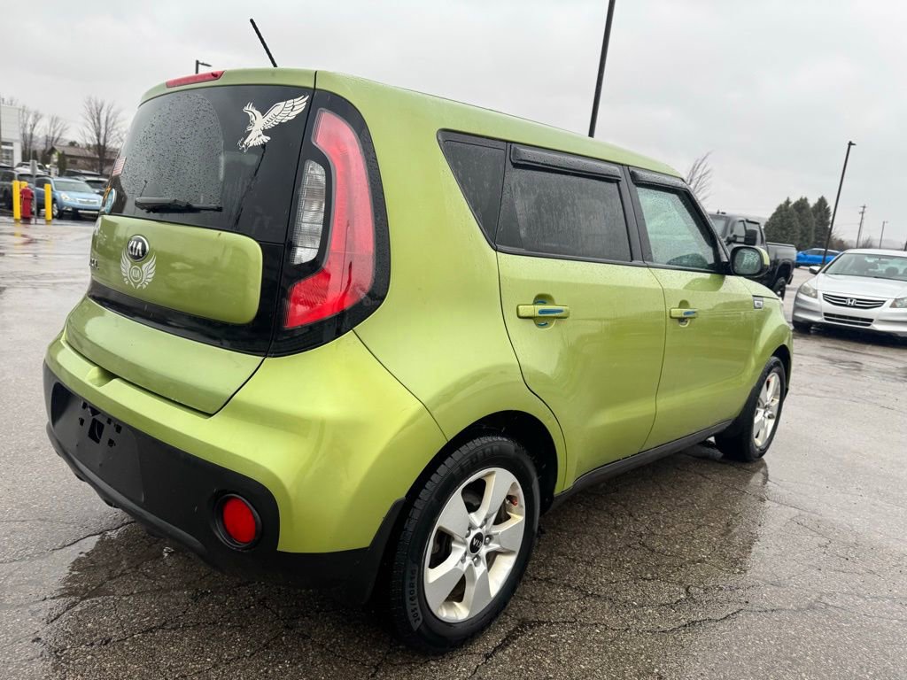 Used 2018 Kia Soul image 23