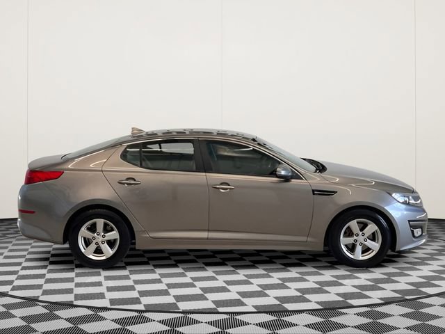 Used 2014 Kia Optima LX image 2