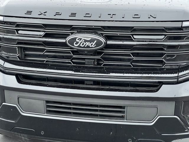 Certified 2025 Ford Expedition Max Platinum w/ Stealth Appearance Package image 45