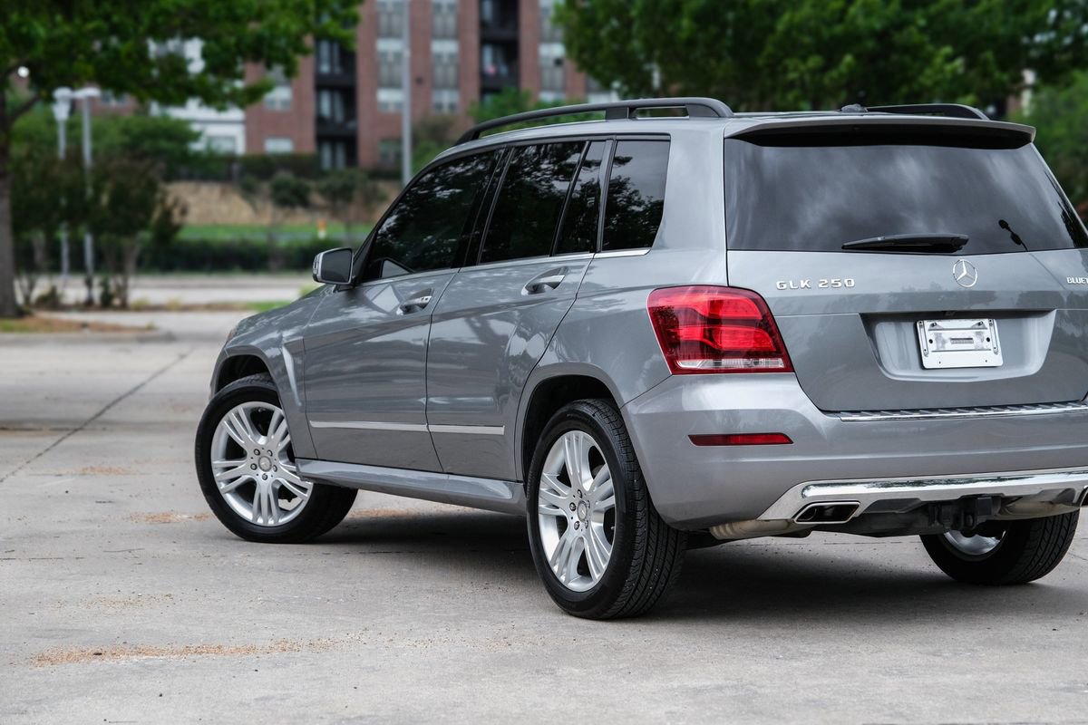 Used 2014 Mercedes-Benz GLK 250 BlueTEC 4MATIC image 23