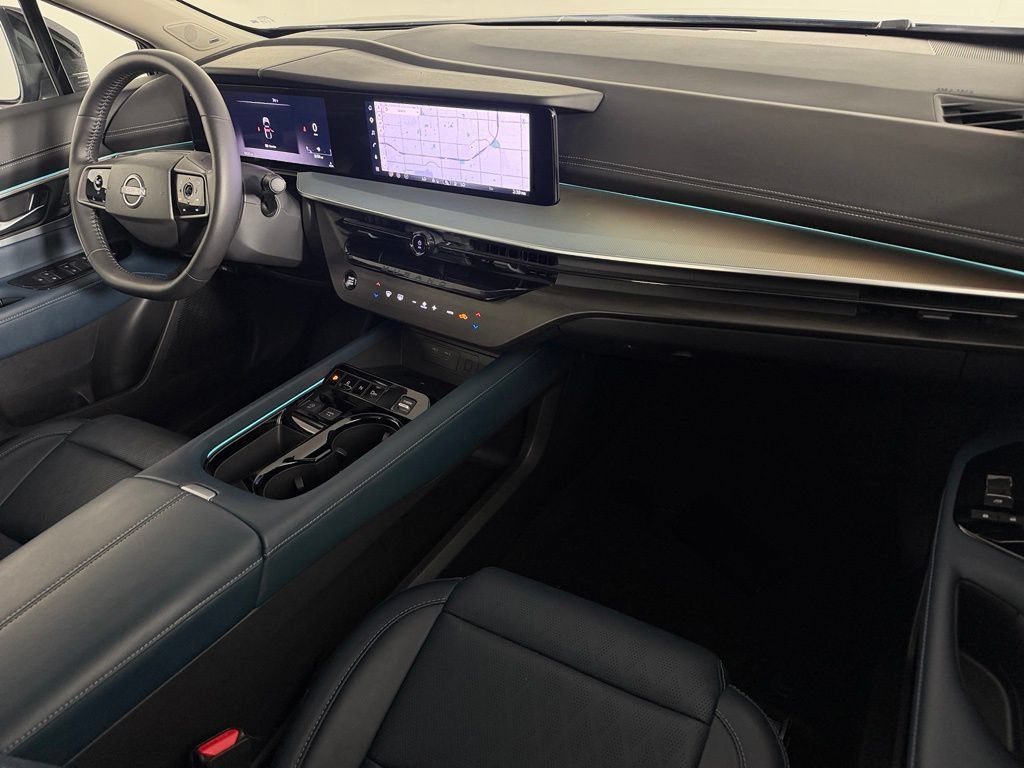 Used 2025 Nissan Murano Platinum w/ Cargo Package AWD/4WD image 13