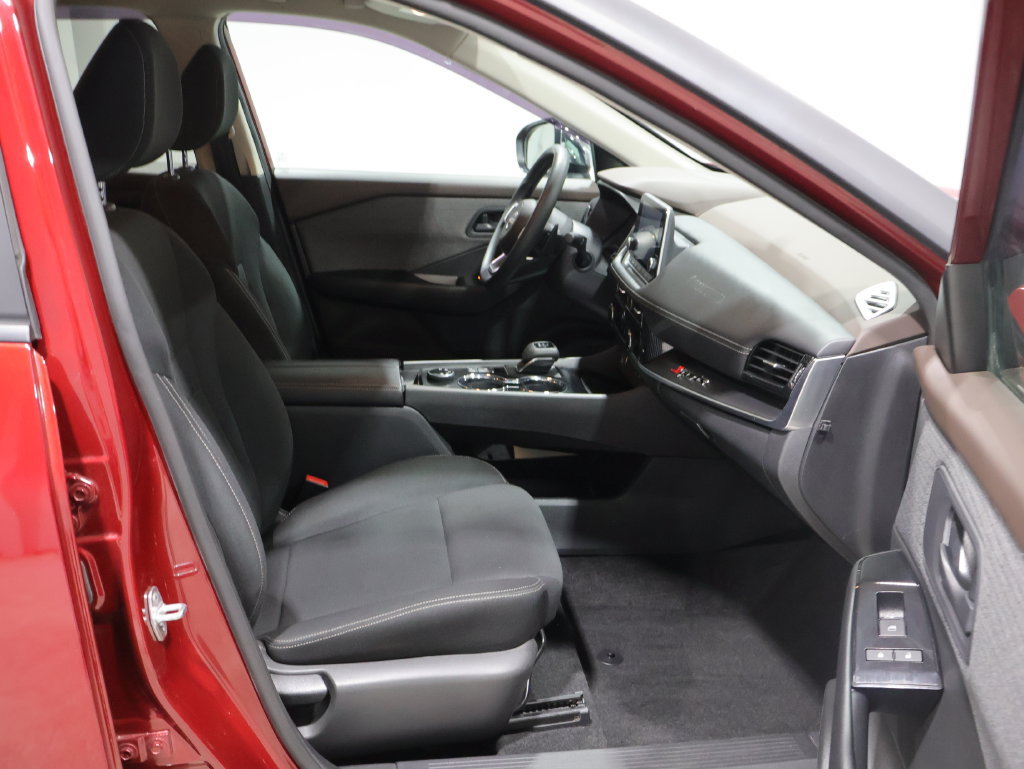 Used 2023 Nissan Rogue S AWD/4WD image 22