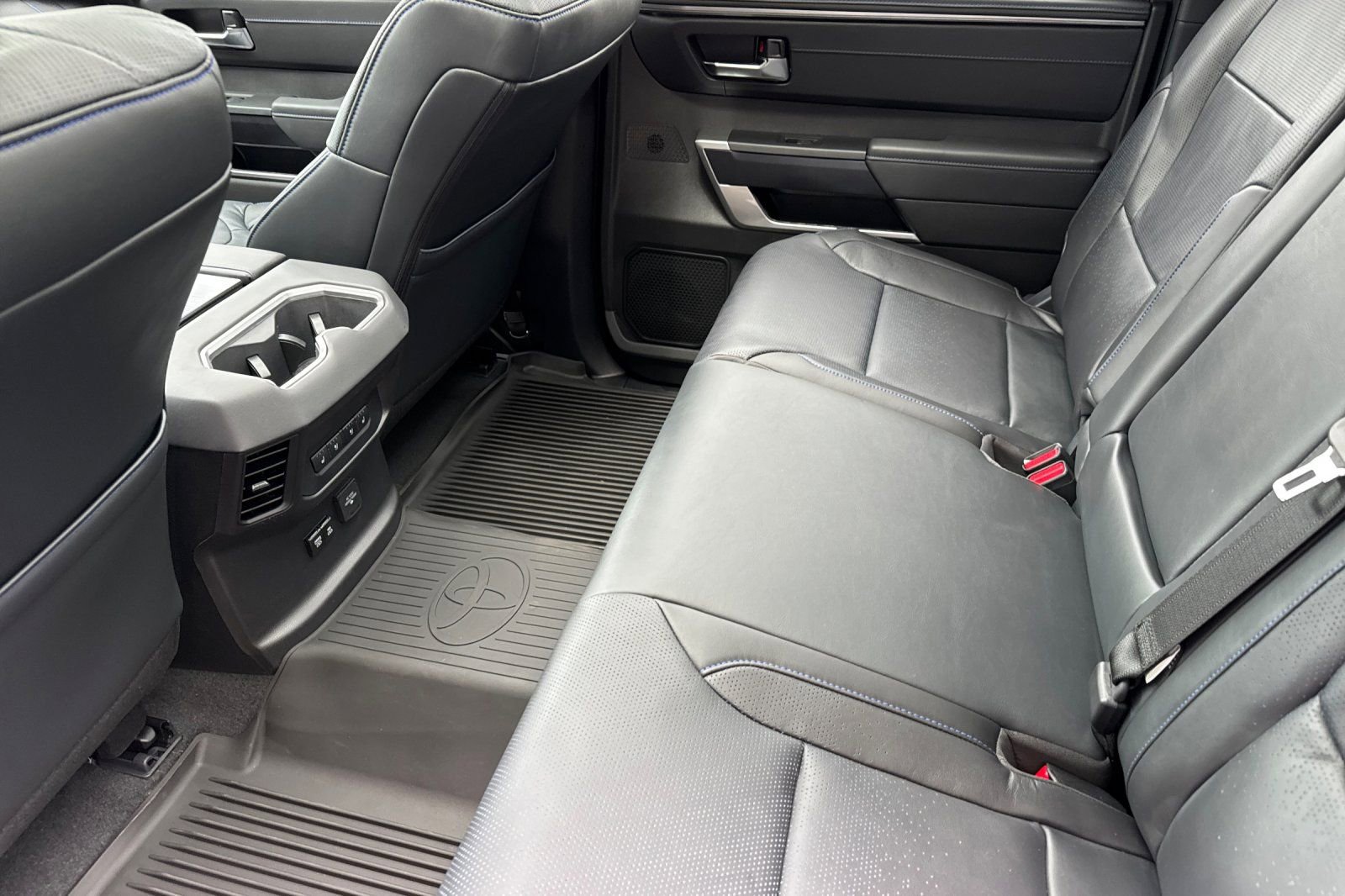 New 2025 Toyota Tundra Platinum image 12