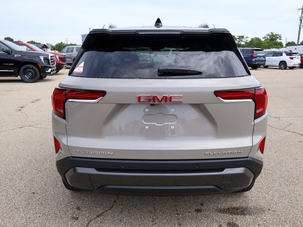 New 2027 GMC Terrain Elevation w/ Elevation Premium Package FWD image 4