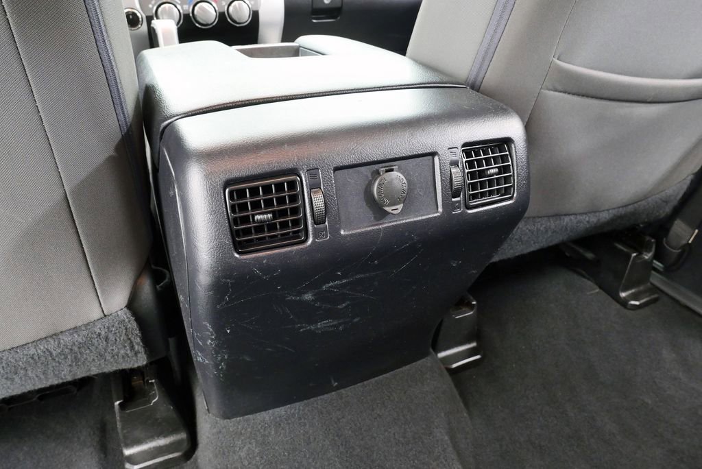 Used 2017 Toyota Tundra SR5 w/ SR5 Upgrade Package image 20