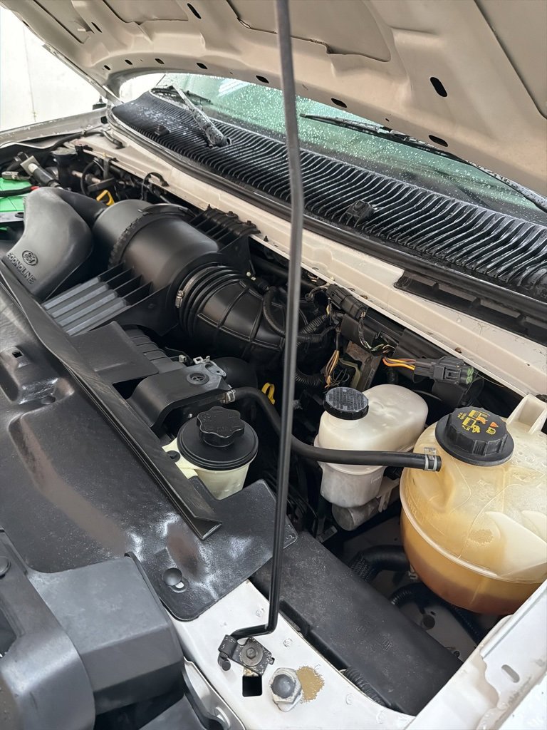 Used 2011 Ford E-350 and Econoline 350 XL w/ PWR Windows & Locks Group image 44