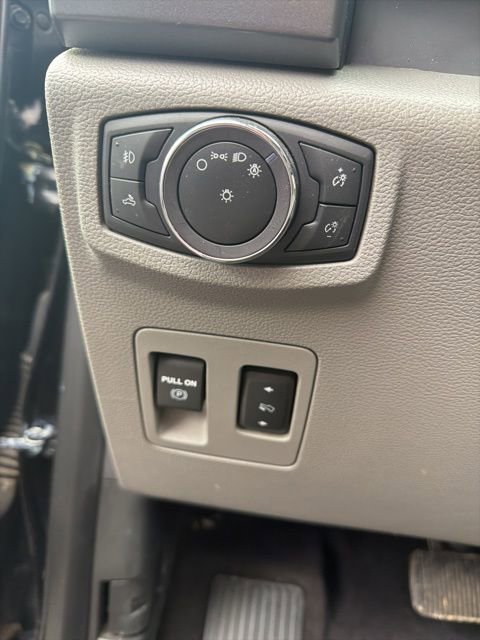 Used 2018 Ford F150 XLT w/ Equipment Group 302A Luxury image 22