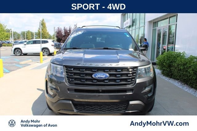 Used 2016 Ford Explorer Sport w/ Equipment Group 401A AWD/4WD image 2