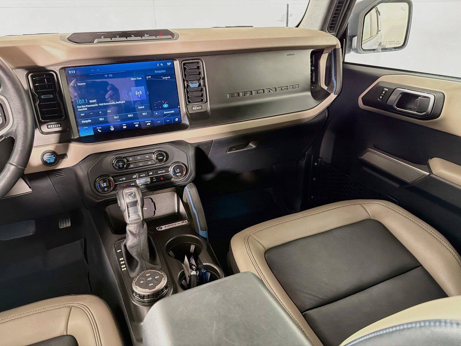 Used 2023 Ford Bronco Wildtrak AWD/4WD image 28