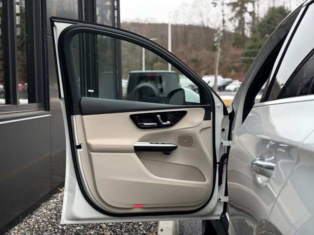 Used 2026 Mercedes-Benz GLC 300 4MATIC image 18