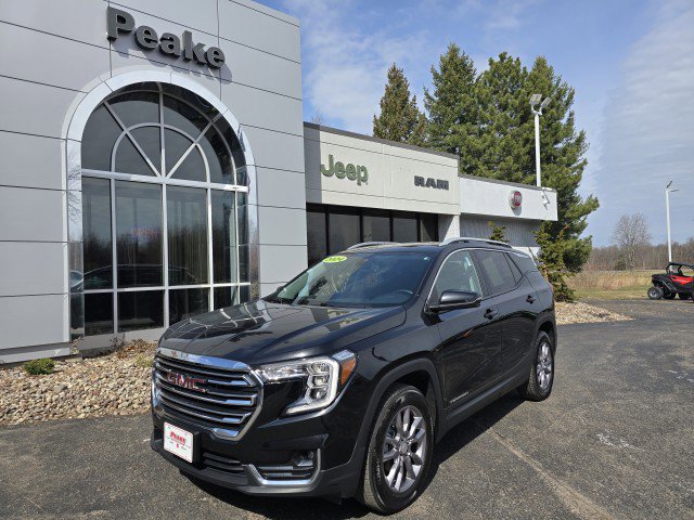 Used 2024 GMC Terrain SLT