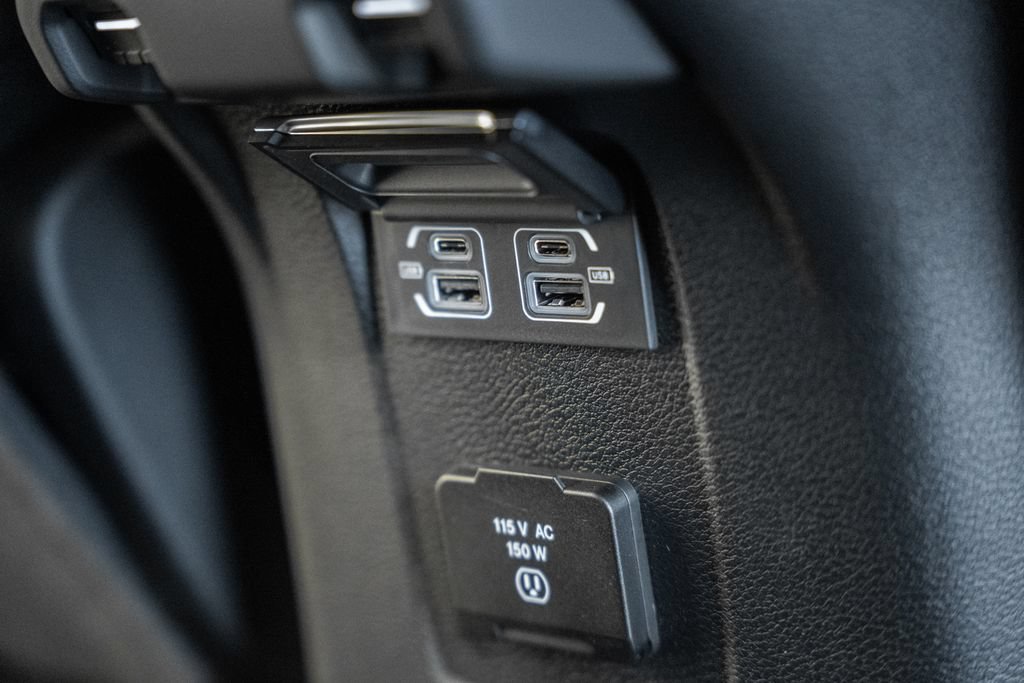 New 2026 Jeep Wrangler Unlimited Rubicon AWD/4WD image 34